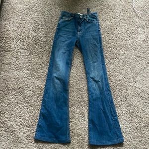 Zara jeans size 2